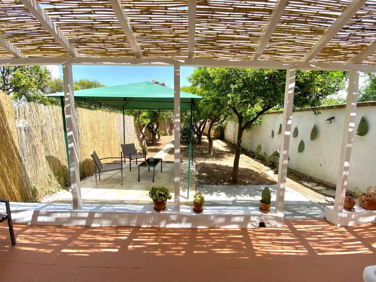 La Casa Di Nina Apartment Surano Exterior photo
